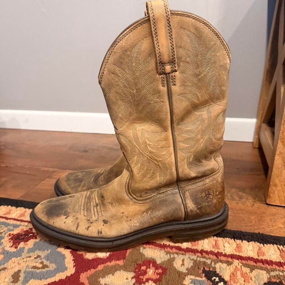 Ariat Men's Tan and Brown Boots